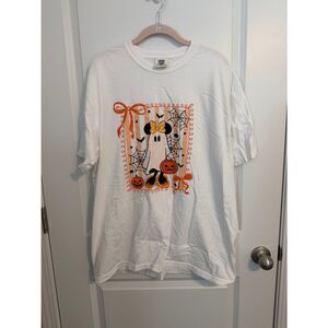 Comfort Colors White Halloween Minnie Ghost Graphic Tee with Orange Accents